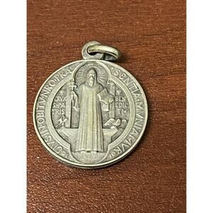 SAINT BENEDICT / BENEDICT CROSS PROTECTION AGAINST EVIL OLD RELIGIOUS MEDAL